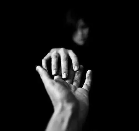 “字母圈入圈”已经吸引了许多好奇者，但你知道如何迈出第一步吗？ 一