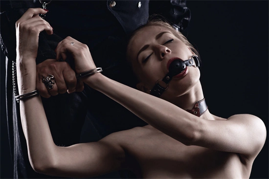 字母圈的aftercare为何是建立信任与亲密的关键? 一