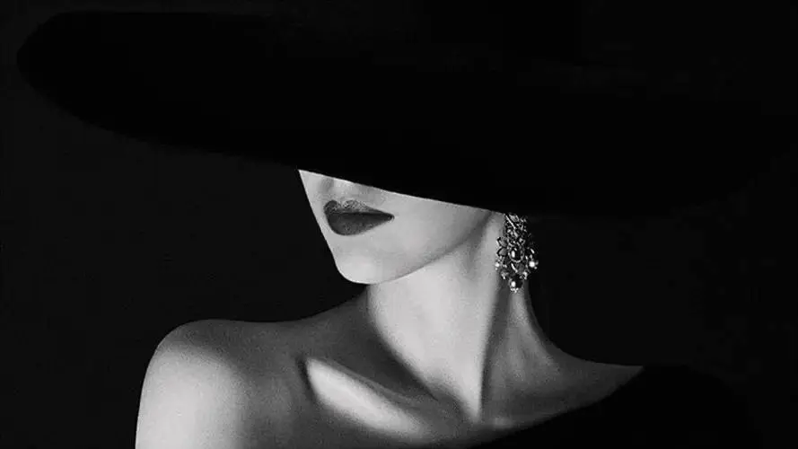 “ddlg到底是什么？了解这个独特的社群文化！” 一